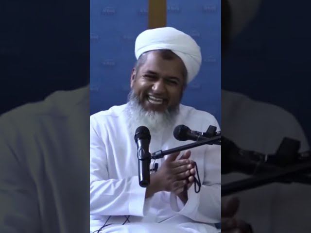 Просто лилипут, но его боятся и люди и джинны смотреть онлайн