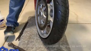 BMW R1200RT ( 2014-2018 ) FRONT WHEEL REMOVAL AND TIRE REPLACEMENT.