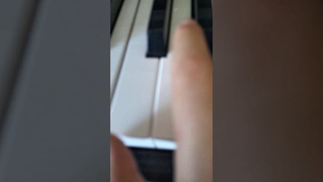 Играем на пианино смотреть онлайн