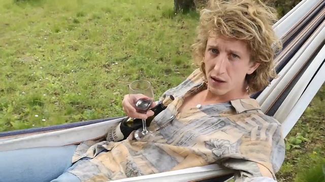 LE VILLEJUIF UNDERGROUND - LES HUITRES A CANCALE (OFFICIAL) смотреть онлайн