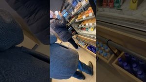 Подбросили два тухлых яйца на QazaqOil