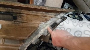 Восстановление дверных карт БМВ Е34