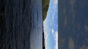 пвх лодка nissamaran tr 320 с плм yamaha 13.5 л. с. и эхолот LOWRANCE HOOK 2 4x на полном ходу.