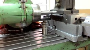 Универсальный фрезерный станок 676П и балеринка