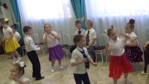 танец "Красивая девчонка"