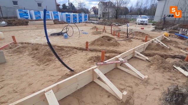 ОСНОВАНИЕ ПЛИТНОГО ФУНДАМЕНТА. ГОТОВИМ ПЕСЧАНУЮ ПОДУШКУ ПОД ФУНДАМЕНТ смотреть онлайн