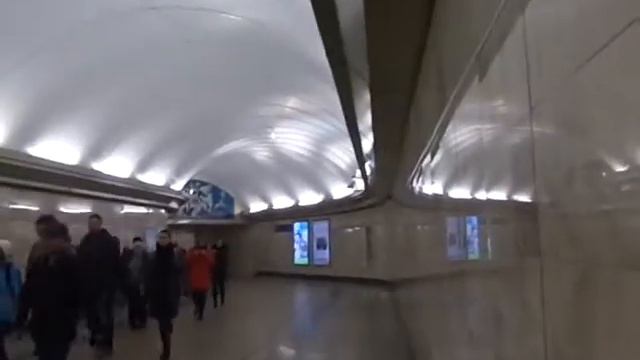 Звезда питерского метро! Скрипач-виртуоз! смотреть онлайн