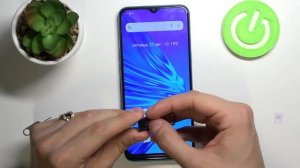 УСТАНОВКА СИМКИ и КАРТЫ ПАМЯТИ в Realme 5i / КАК ВСТАВИТЬ SIM-карту и флешку в Realme 5i?