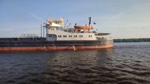 Прогулка по реке и Архангельский мост в Череповце.