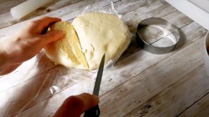 Пирожки без дрожжей на сметане. Быстрый рецепт.