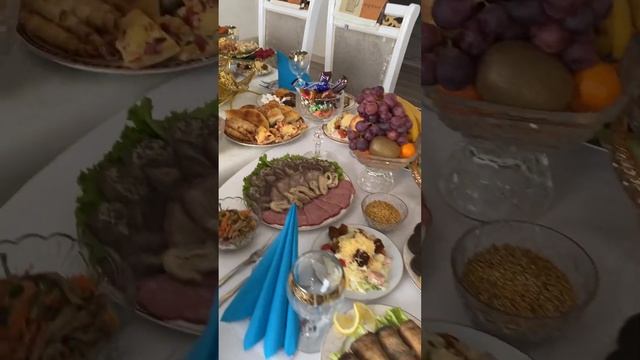 Дастархан жасау/ сервировка стола/ щеке/ повар/Актобе/салаты/самса/қазы-қарта/ сосиска в тесте смотреть онлайн