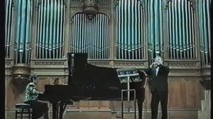 П. Чайковский - «Сентиментальный вальс». В. А. Новиков