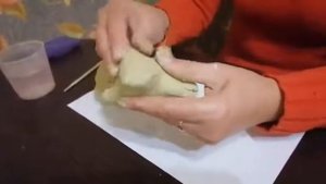 Мастер-класс "Лепка лошадки из одного кусочка глины"