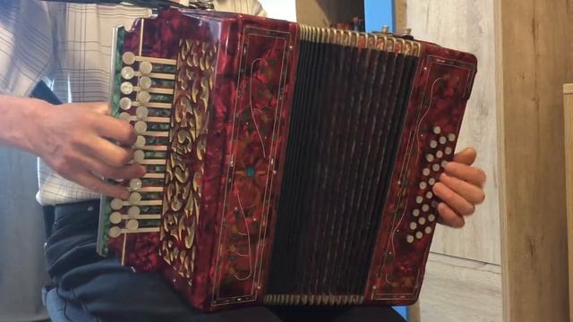 Гармонь мастера Маторина Ю.П. (Ми-маж) смотреть онлайн