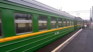 Электропоезд ЭР2-1332