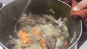 Овощное рагу с бараниной в казане