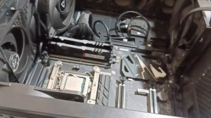 i7 8700k vs i7 9700 Cpu Z comparison is it an upgrade?
