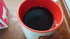 Молоко и магазина Светофор. Проверка что с ним не так? Есть жалоба что молоко в кофе сворачивается.
