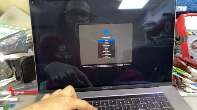 Включается с 3 раза MacBook Pro 16 2019 A2141 смотреть онлайн