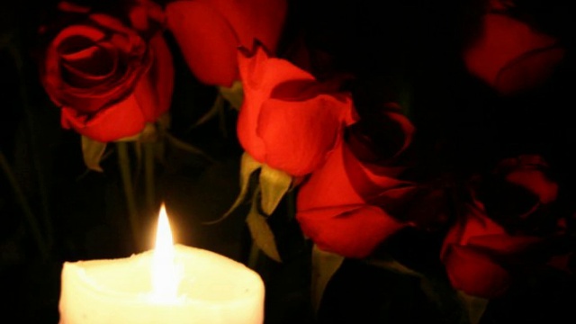 Горит свеча, стекает воск смотреть онлайн