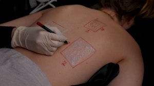 Sensory by Sophie - ASMR ПРОВЕРКА СПИНЫ на РЕАЛЬНОМ ЧЕЛОВЕКЕ, отображение, измерение, тестирование