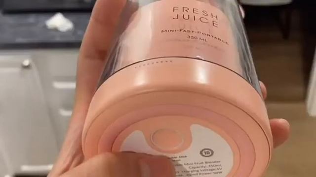 How To Use Fresh Juice Portable Blender?