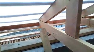 Монтаж четырехскатной крыши