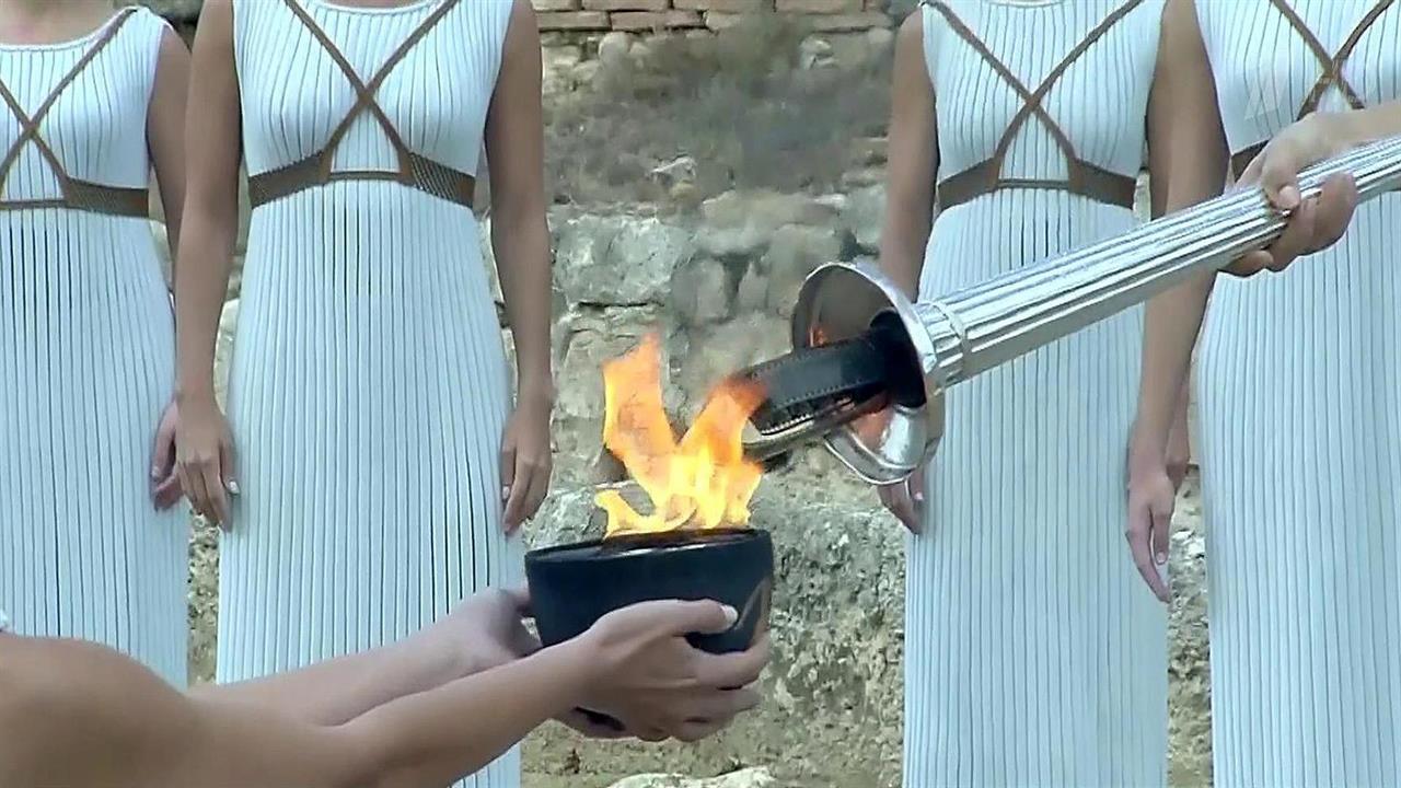 Олимпийская эстафета началась. В Греции прошла традиционная церемония зажжения олимпийского факела