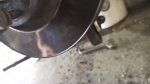 Замена нижнего сайлентблока (спереди) вертикального рычага на peugeot 407