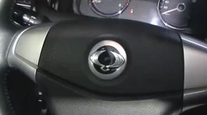 «SsangYong» частичный разбор средней консоли. Установка вольтметра и USB выхода.mp4