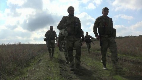 Штурмовые группы выполняют боевые задачи в районе села Спорное в ДНР