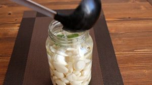 Соленый чеснок
