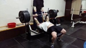 Вадим Кахута жим лежа 230 кг на 5 раз! Собственный вес 99,2 кг