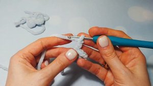 МК маленький бантик из плюшевой пряжи.