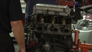 Mobil 1 LIVE Engine Tear Down