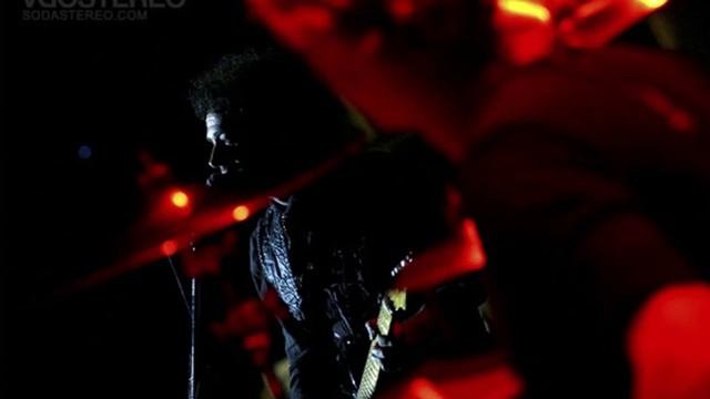 Soda Stereo - Imágenes Retro (En Vivo) (Foro Sol - 15/11/2007)