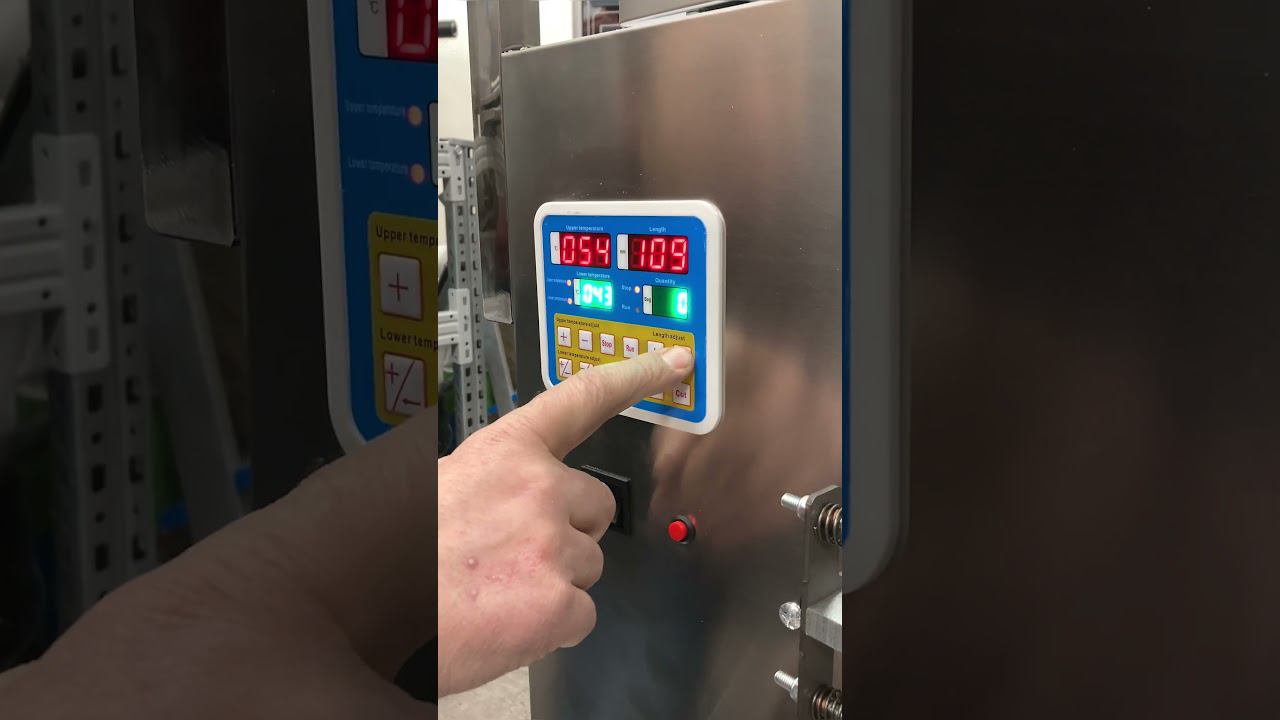 Тестирование фасовки маленьких метизов на упаковочном автомате SP смотреть онлайн