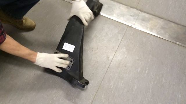 4472-336-273 Носитель пружины SPRING CARRIER FEDERTRAEGER