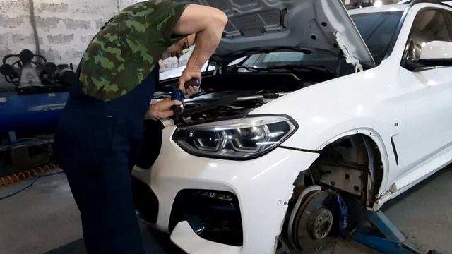 BMW X3 - Обзор, ремонт и грунтование смотреть онлайн