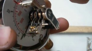Настройка стрелочки электроконтактного манометр(с контактами уровней давления)
