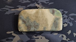 Тактический чехол для сотового телефона.