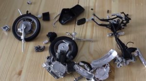 ЧЕЛЛЕНДЖ Маленький Лев ломает ИГРУШКИ I Видео для детей I CHALLENGE