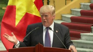 "Ненавистниками и глупцами" назвал президент США тех, кто разжигает антироссийскую истерию