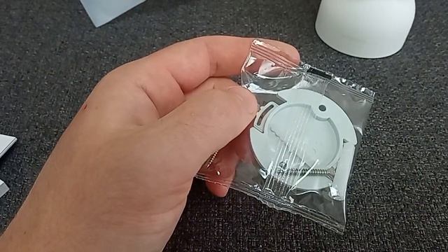 Распаковка — IP-камера Xiaomi Smart Camera C400 MJSXJ11CM смотреть онлайн