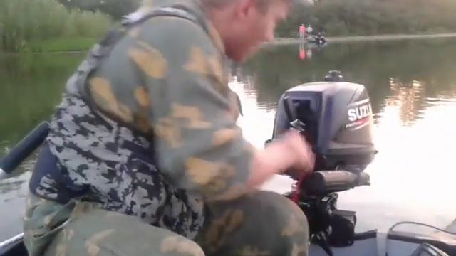 Первый запуск лодочный мотор Suzuki DF6AS смотреть онлайн