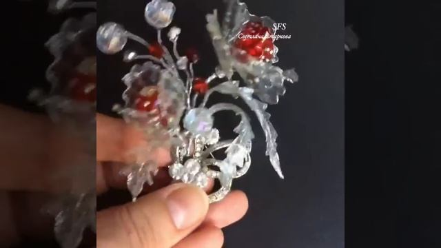 Стеклянный букет из смол и кристаллов