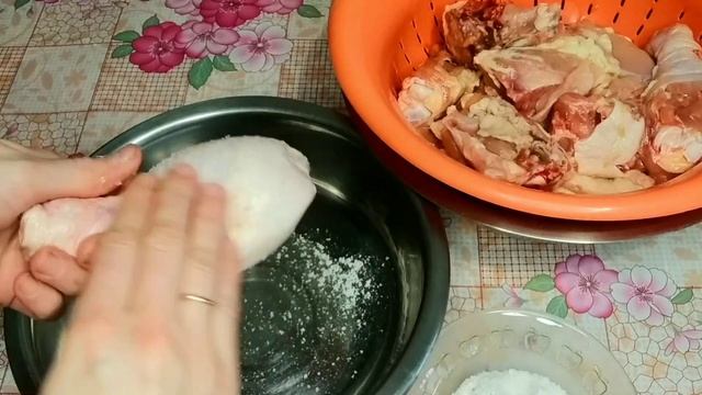 Очень вкусная курочка. Окорочка с содой.