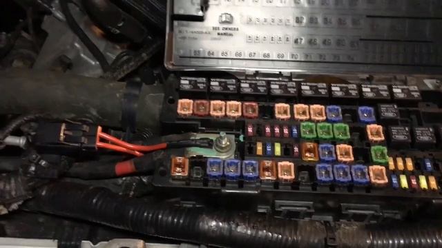 Ford Raptor fuel pump fuse relocation done wrong and fixed with alternate method. смотреть онлайн
