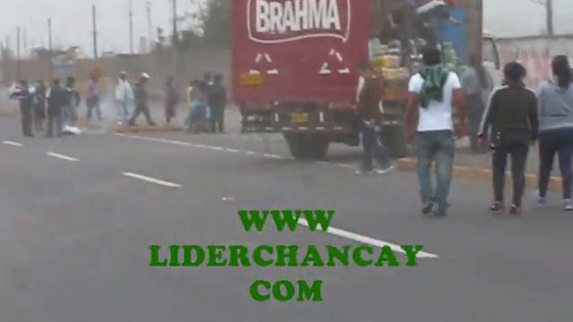 Chancay: Movilización contra Megapuerto en la Panamericana Norte
