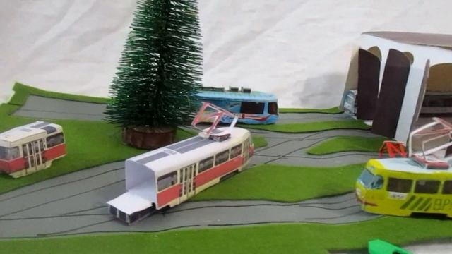 Бумажный трамвай "Кобра" из 2х Татр Т3 смотреть онлайн